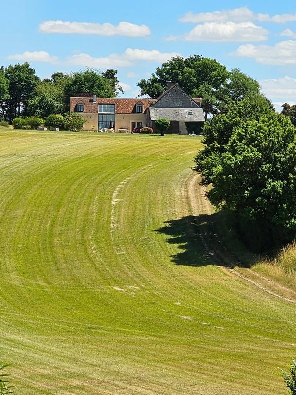 Maison ancienne - 260 m² - 9 pièces