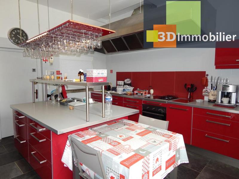 Maison - 402 m² - 14 pièces