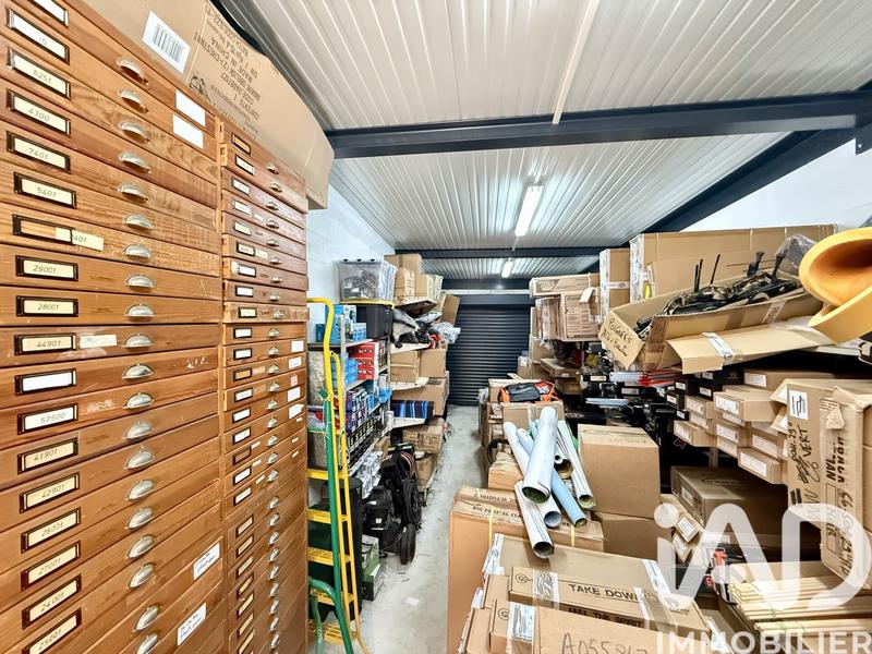 Maison - 230 m² - 8 pièces