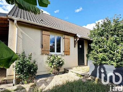 Maison - 99 m² - 5 pièces