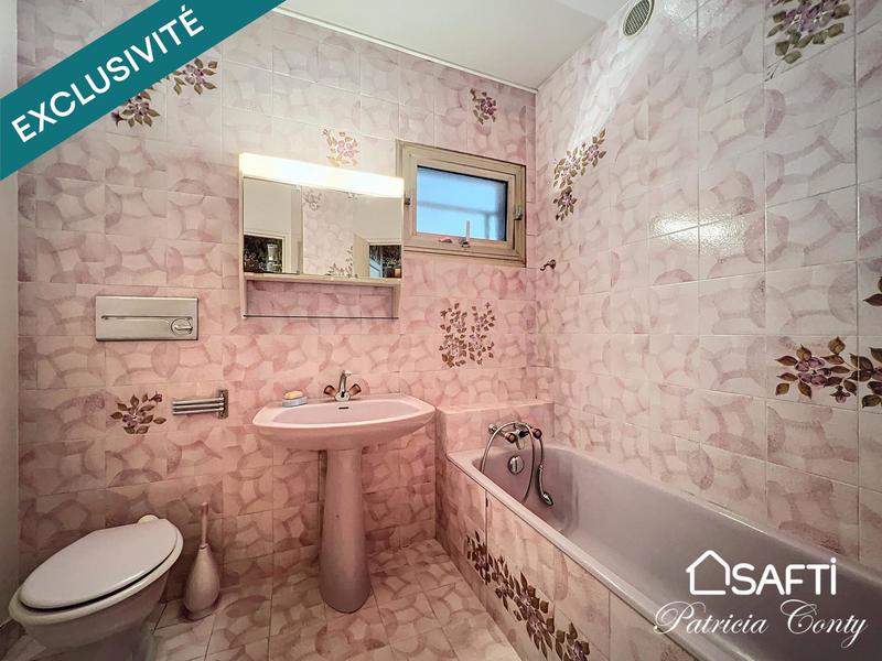 Maison - 460 m² - 11 pièces