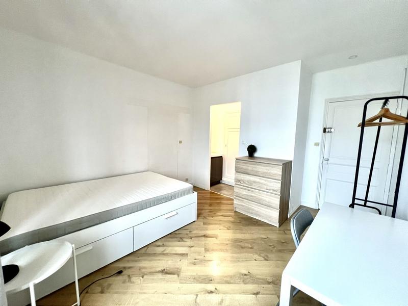 Appartement - 128 m² - 7 pièces