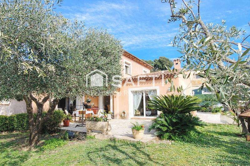 Maison - 174 m² - 5 pièces