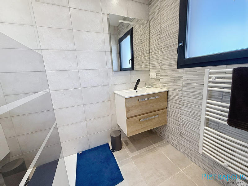 Villa - 147 m² - 5 pièces