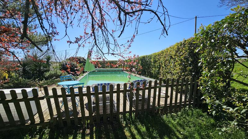 Maison - 223 m² - 9 pièces