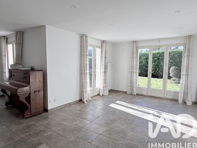 Maison - 102 m² - 6 pièces