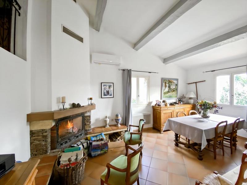 Villa - 140 m² - 5 pièces