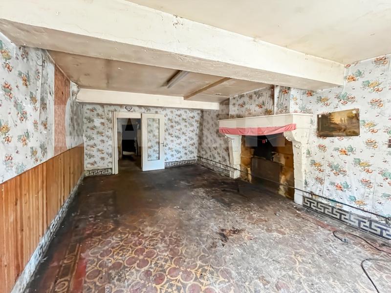 Maison - 185 m² - 8 pièces