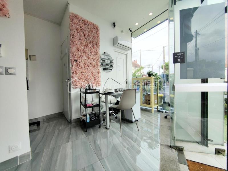 Beauté / Bien-être - 70 m²