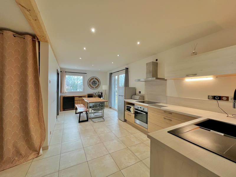 Appartement - 60 m² - 3 pièces