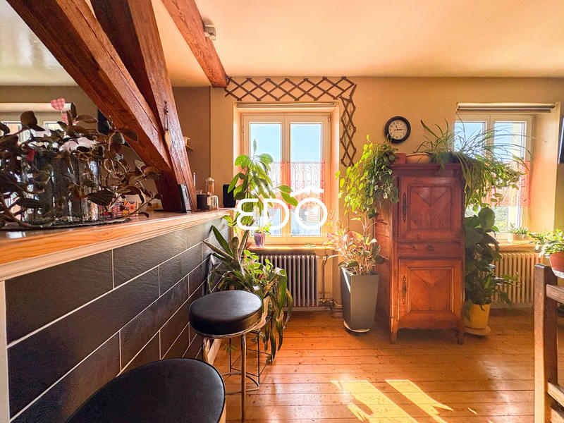 Appartement - 172 m² - 6 pièces