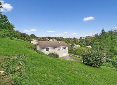 Maison - 108 m² - 4 pièces