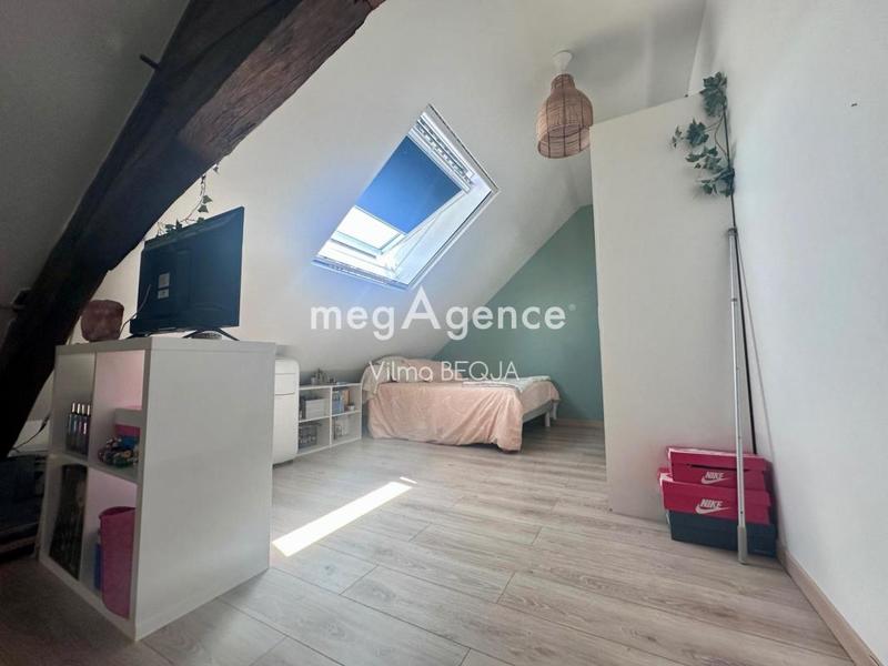 Maison - 179 m² - 7 pièces