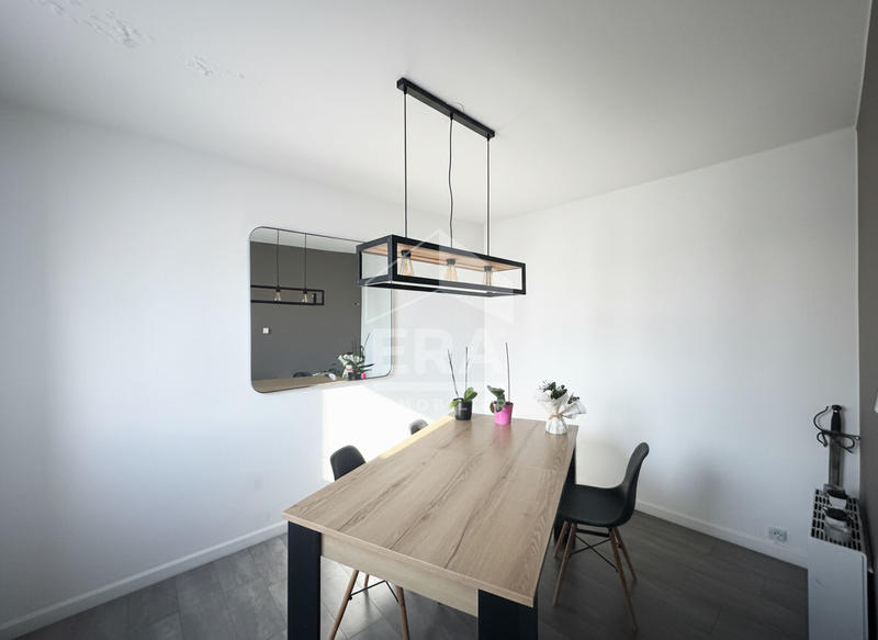 Appartement - 75 m² - 3 pièces