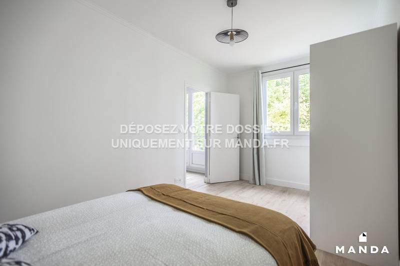 Chambre - 11 m² - 4 pièces