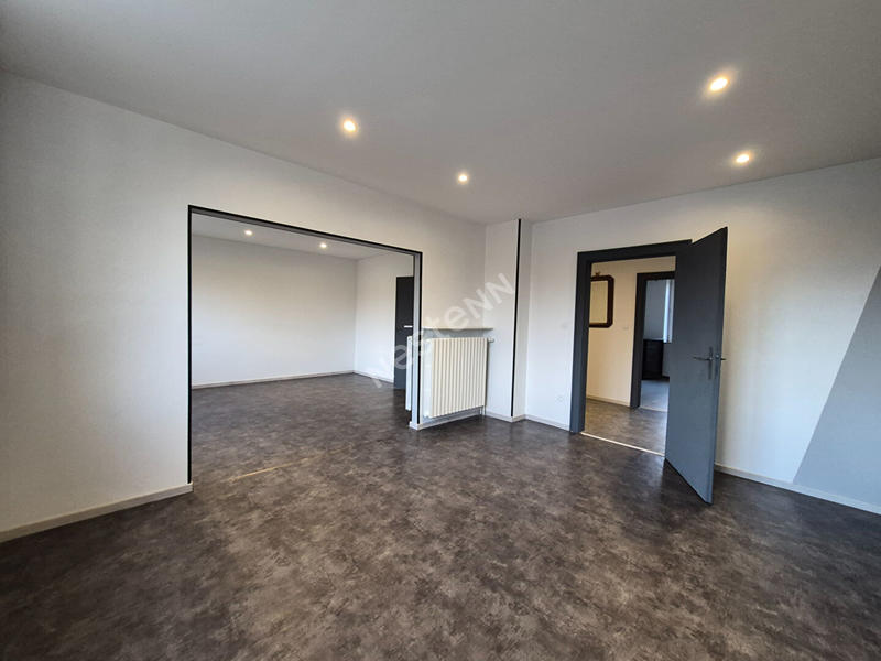 Maison - 143 m² - 7 pièces