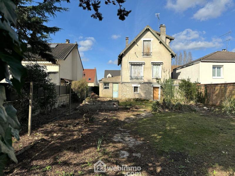 Maison - 85 m² - 4 pièces
