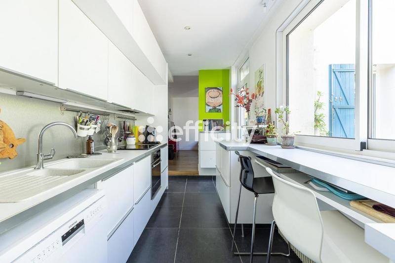 Maison - 110 m² - 5 pièces