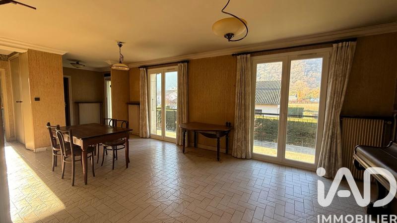 Maison - 144 m² - 7 pièces