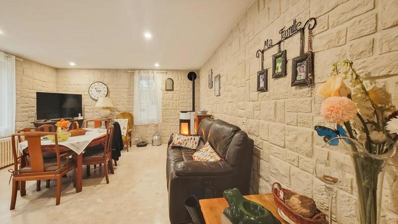 Maison - 130 m² - 4 pièces