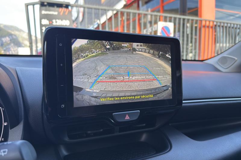 Toyota Yaris 1.5 Hybrid 116 Bva Design