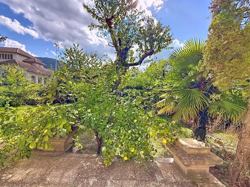 Maison bourgeoise - 227 m² - 7 pièces