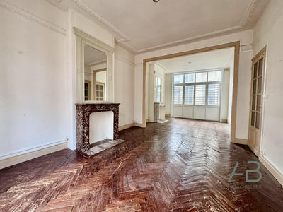 Appartement - 85 m² - 3 pièces