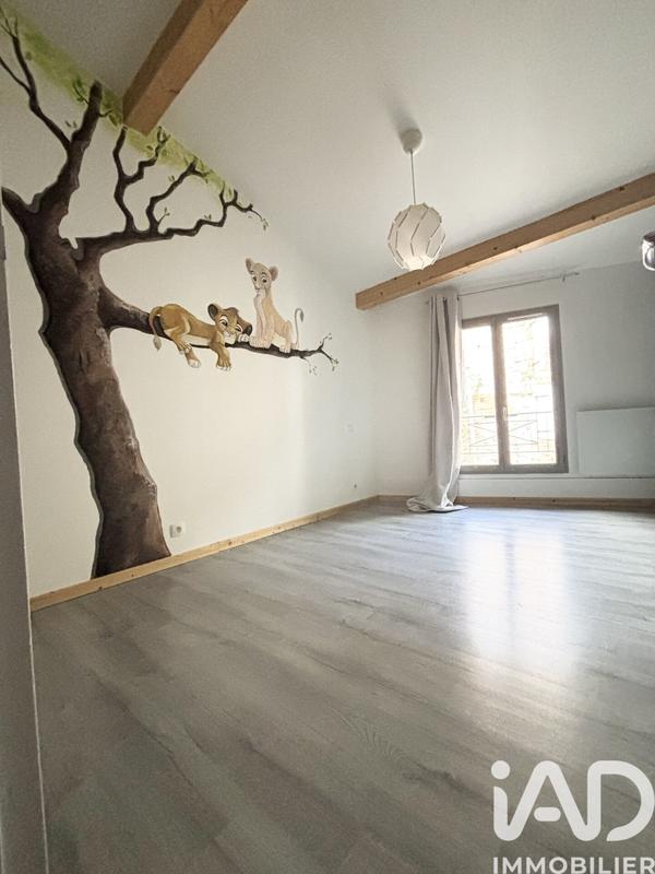 Maison - 93 m² - 4 pièces