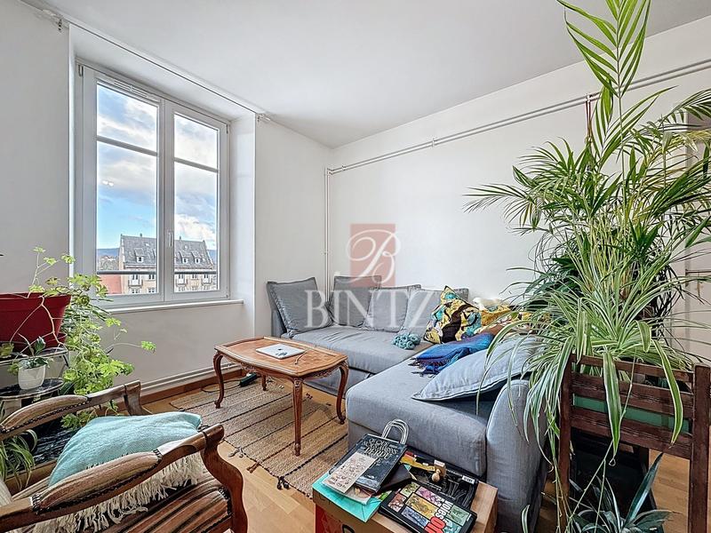 Appartement - 99 m² - 3 pièces