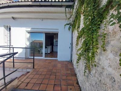 Maison - 287 m² - 9 pièces