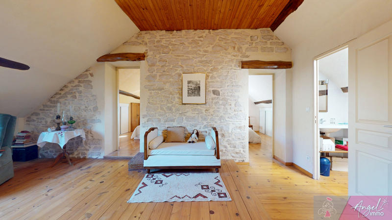 Maison - 154 m² - 5 pièces