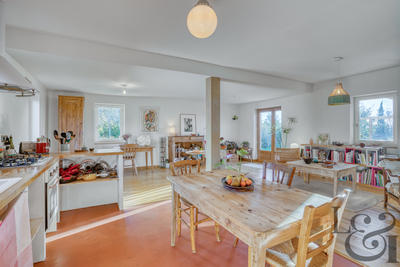 Maison - 183 m² - 5 pièces