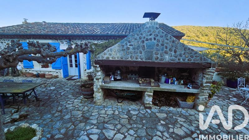 Maison - 187 m² - 5 pièces