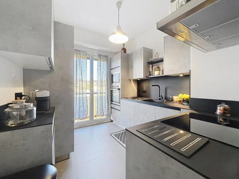 Appartement - 67 m² - 3 pièces