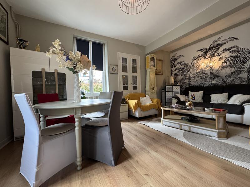 Maison - 144 m² - 6 pièces