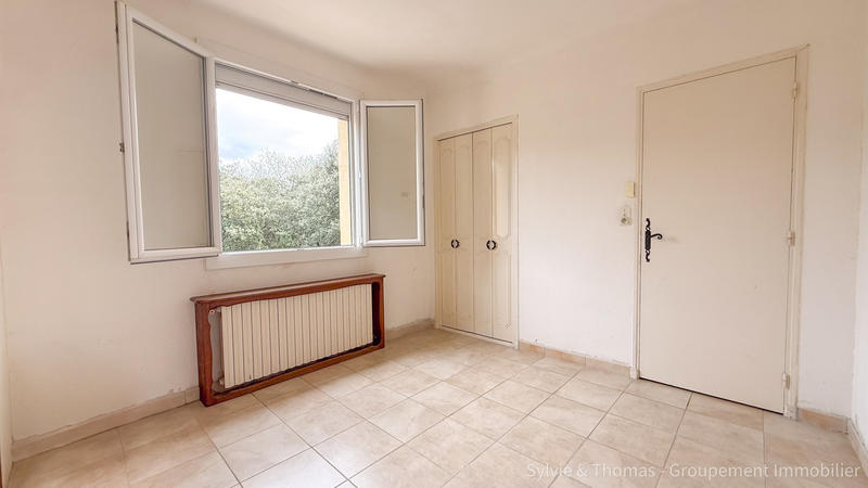 Maison - 200 m² - 9 pièces