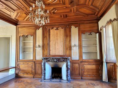 Maison - 256 m² - 10 pièces