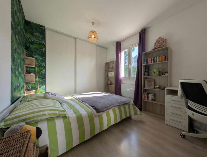 Pavillon - 110 m² - 5 pièces