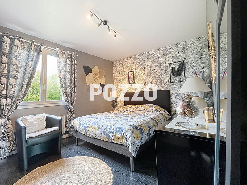 Maison - 150 m² - 7 pièces