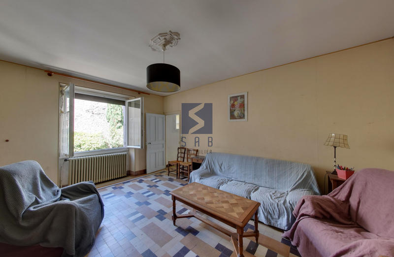 Maison - 120 m² - 8 pièces