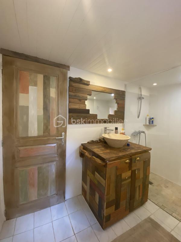 Villa - 212 m² - 5 pièces