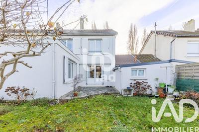 Maison - 88 m² - 5 pièces