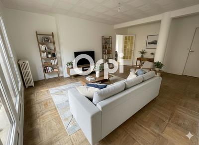 Appartement - 86 m² - 4 pièces