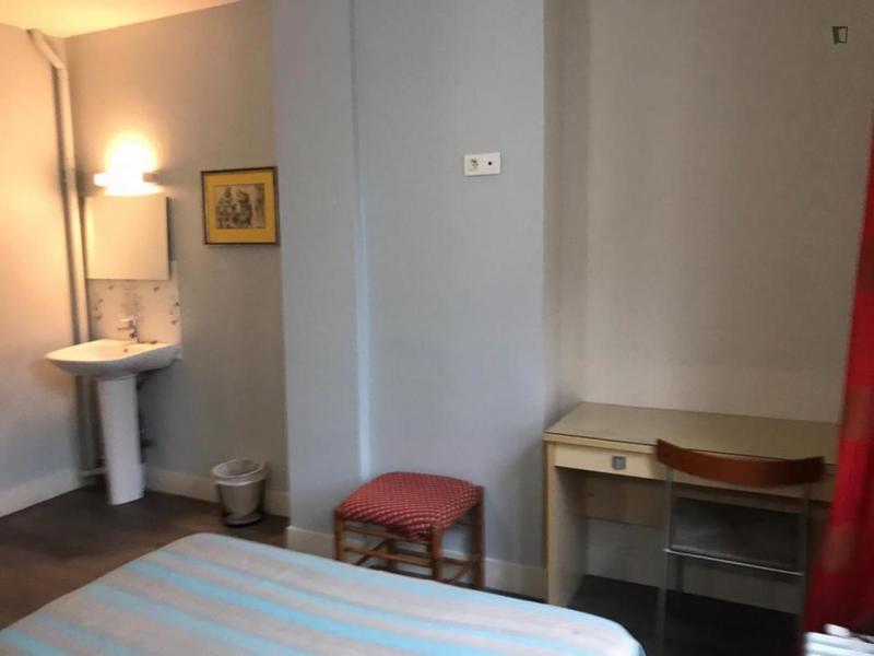 Chambre - 26 pièces