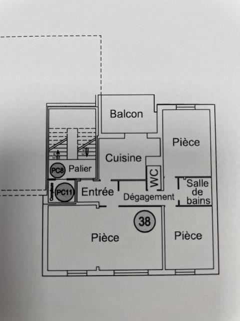 Appartement ancien - 74 m² - 3 pièces