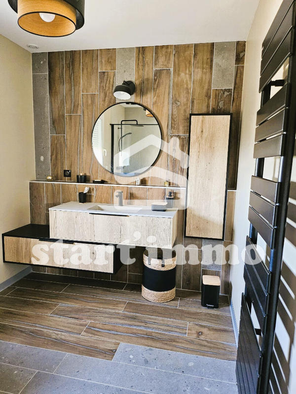 Maison - 188 m² - 6 pièces