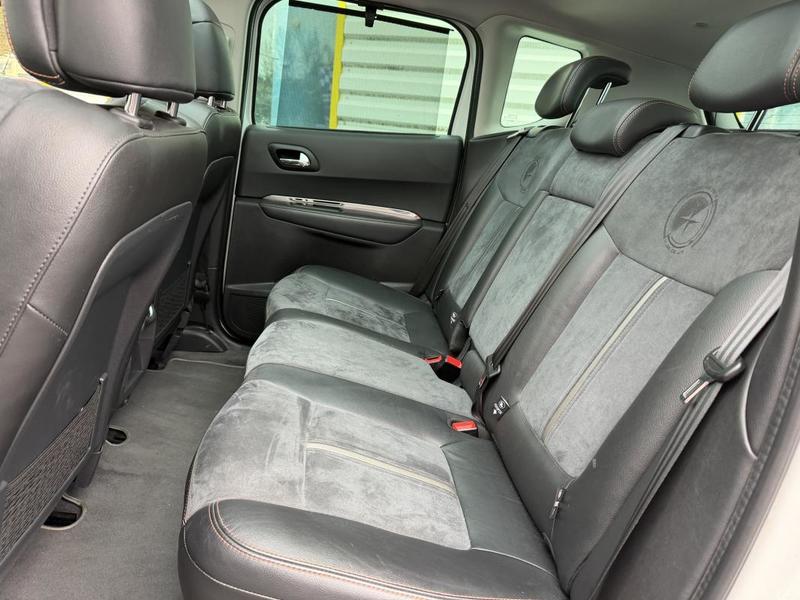 Peugeot 3008 Phase 2 2.0 HDi 150ch s&amp;S Bvm6 Crossway
