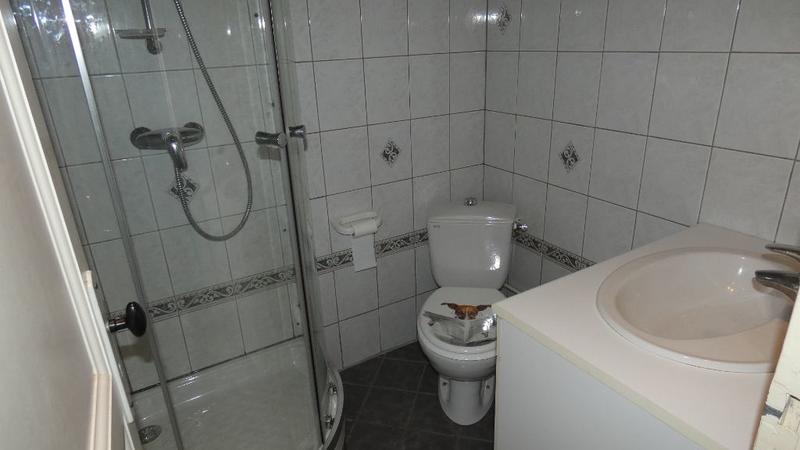 Maison - 96 m² - 5 pièces