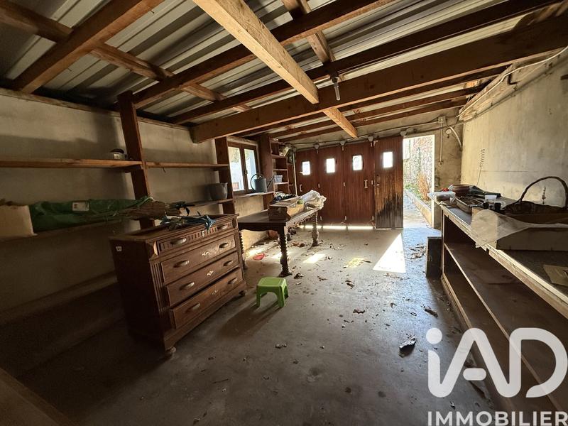 Maison - 225 m² - 7 pièces