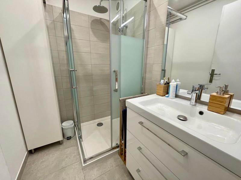 Appartement - 84 m² - 5 pièces